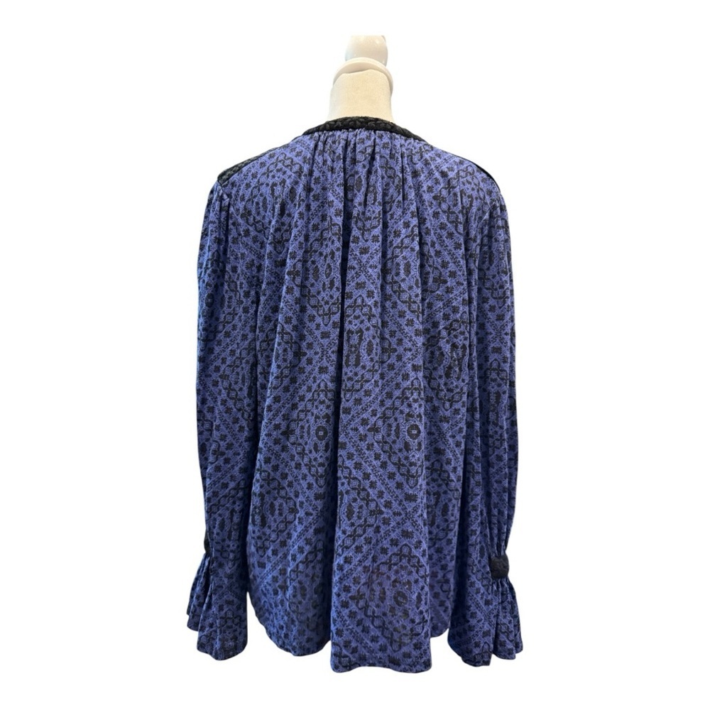 Lucky Brand Navy Blue Boho Print Blouse XL - Black Velvet Neckline - Picture 4 of 5